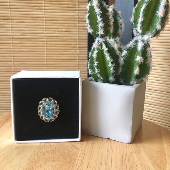 Swarovski Azore Blue White Crystal Ring - Picture 2 of 8